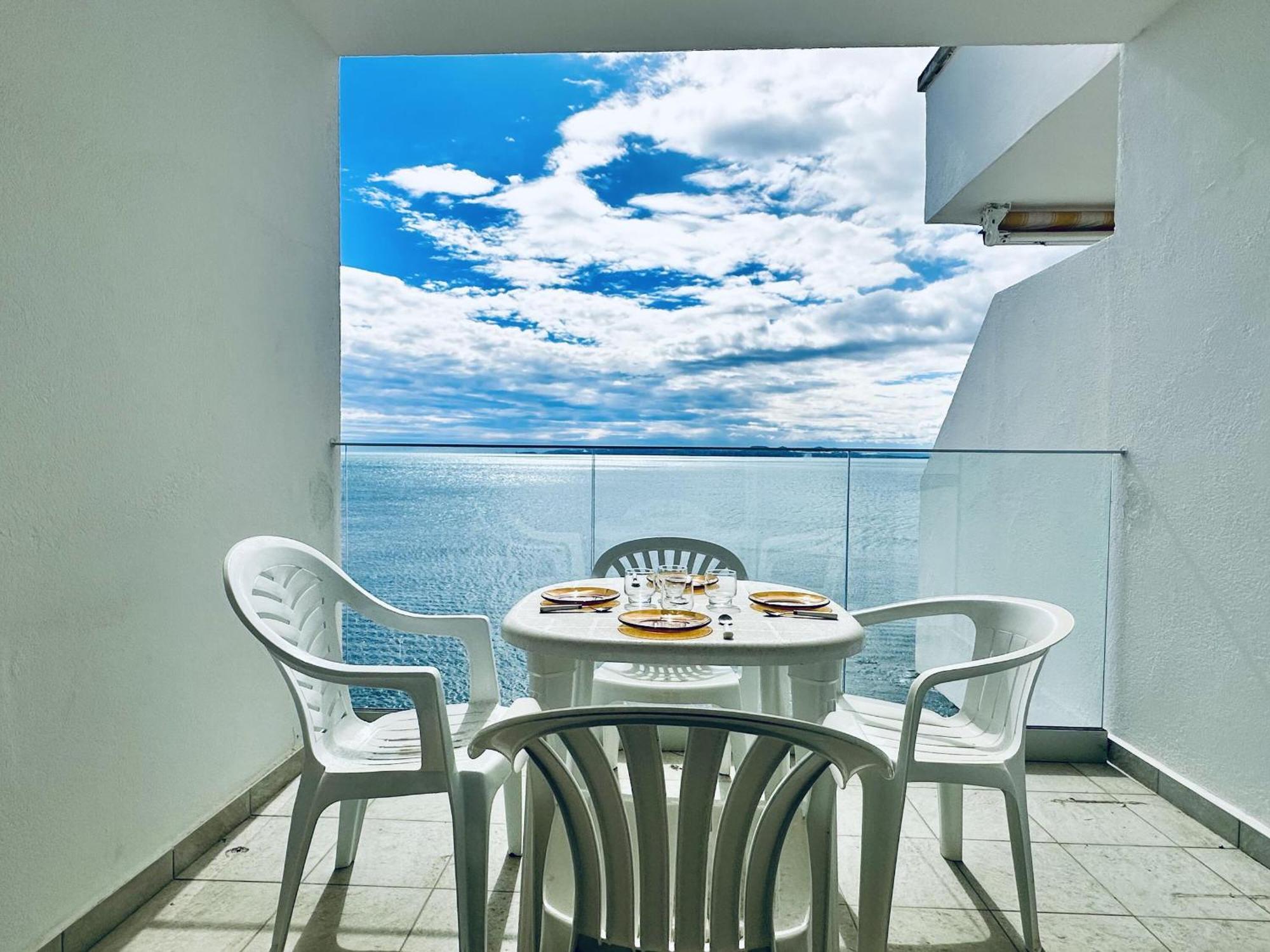 Estudio Con Terraza A 50 M De La Playa En - Es-258-24 *